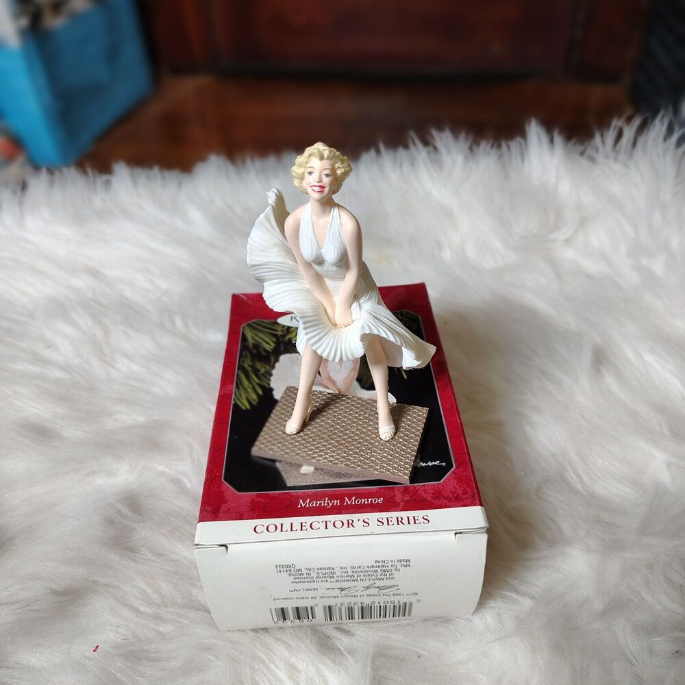 1998 Hallmark Keepsake Ornament, MARILYN MONROE, Collectors Series
